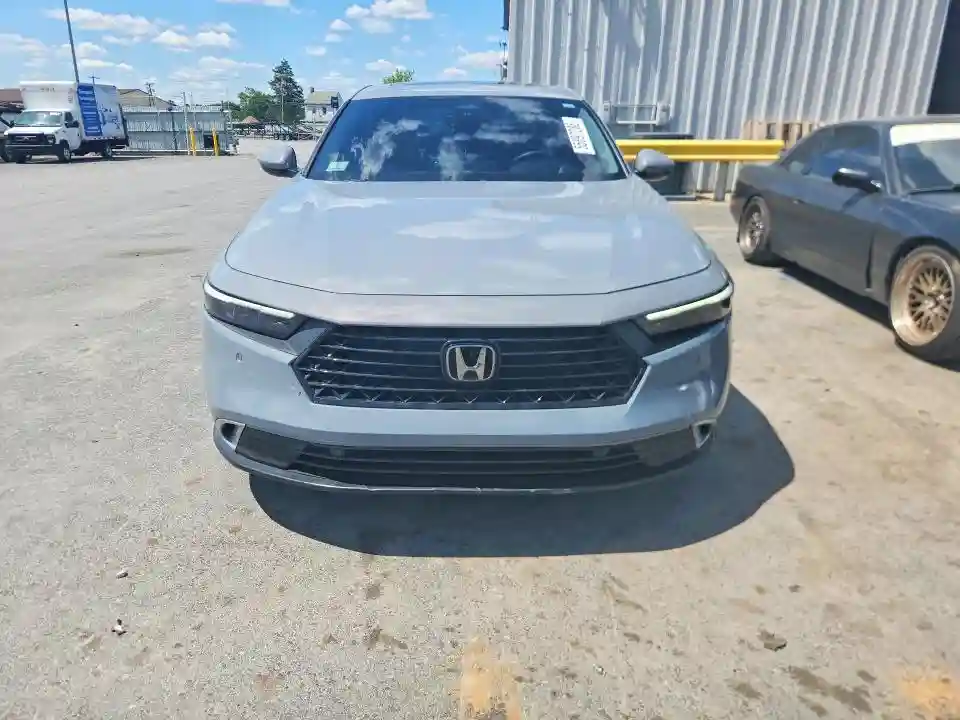 1HGCY2F83RA055324 2024 HONDA ACCORD-4