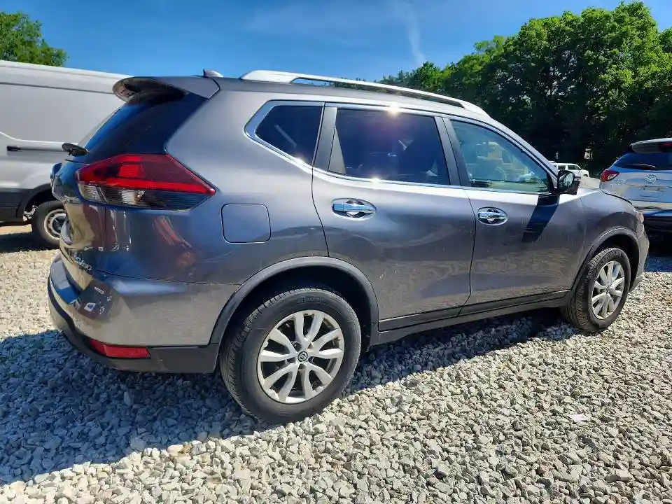 JN8AT2MV3JW340517 2018 NISSAN ROGUE-2