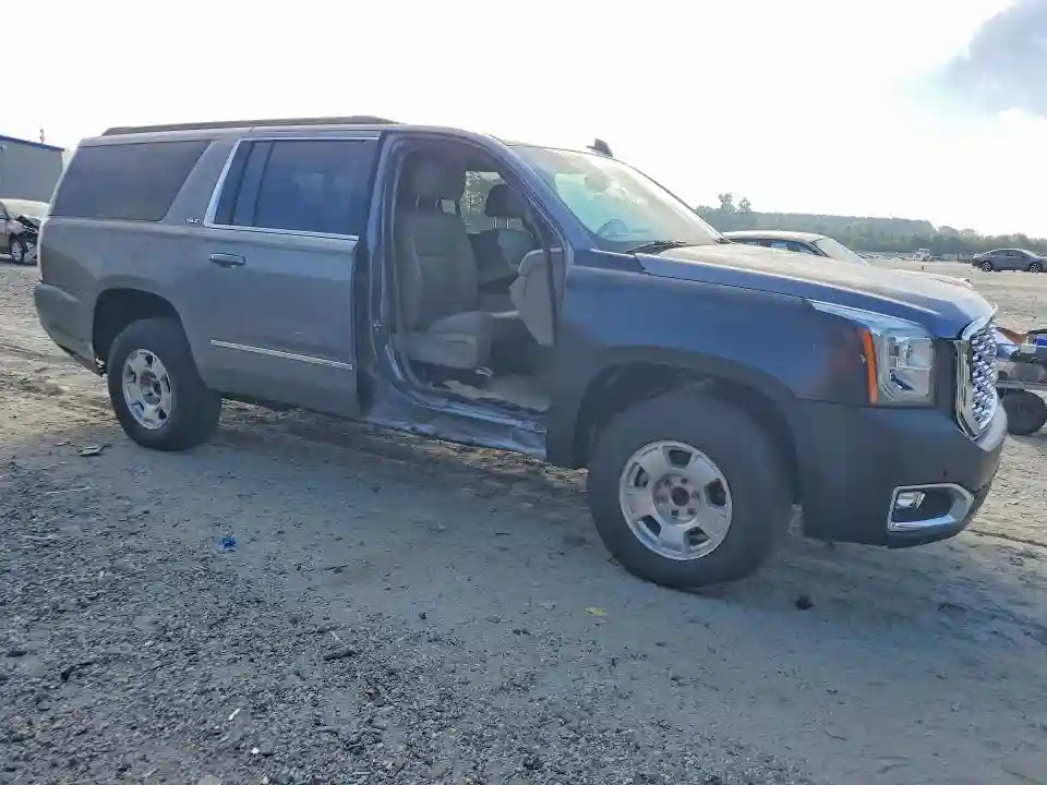 1GKS1GKC1JR293706 2018 GMC YUKON-3