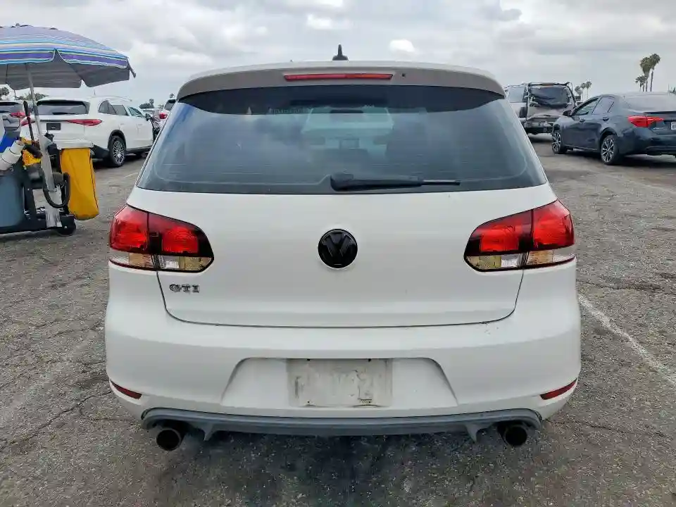 WVWFD7AJ1AW273879 2010 VOLKSWAGEN GTI-5
