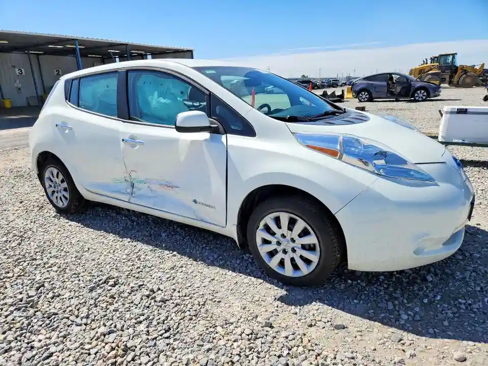 1N4BZ0CP0GC314351 2016 NISSAN LEAF S-30-3