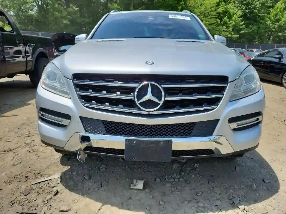 4JGDA5HB2CA014753 2012 MERCEDES-BENZ M-CLASS-4