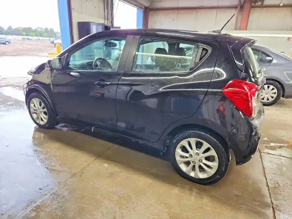 KL8CD6SA2KC779521 2019 CHEVROLET SPARK-1