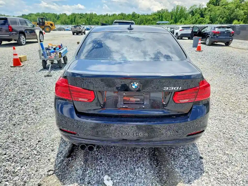 WBA8B9G54HNU50975 2017 BMW 3 SERIES-5