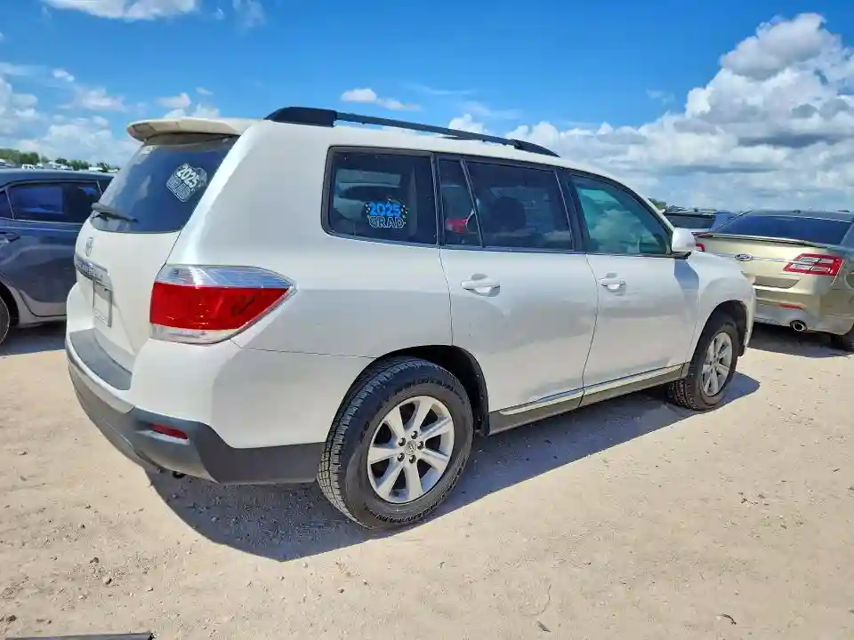 5TDZK3EH9DS114695 2013 TOYOTA HIGHLANDER-2