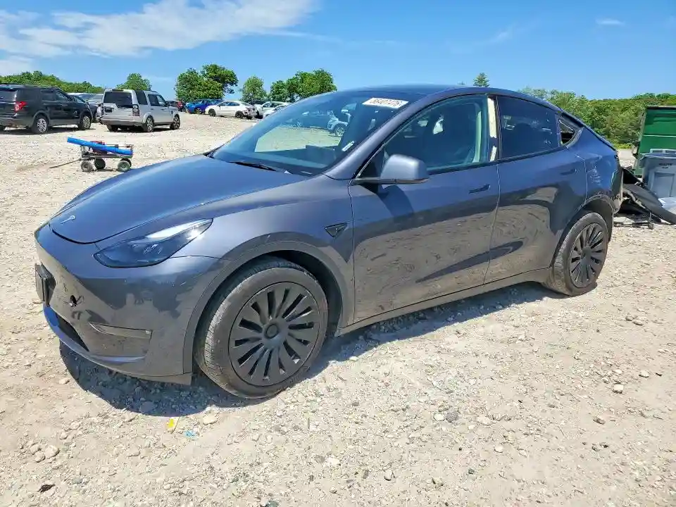 7SAYGDEE9PF836981 2023 TESLA MODEL Y-0