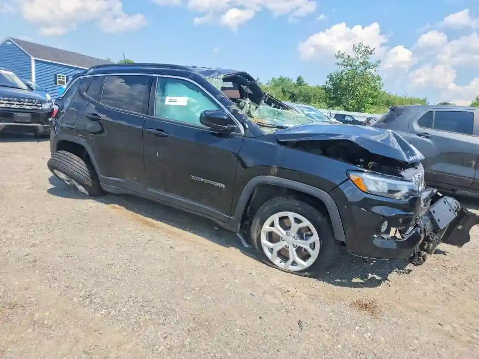 3C4NJDBN9RT119412 2024 JEEP COMPASS-3
