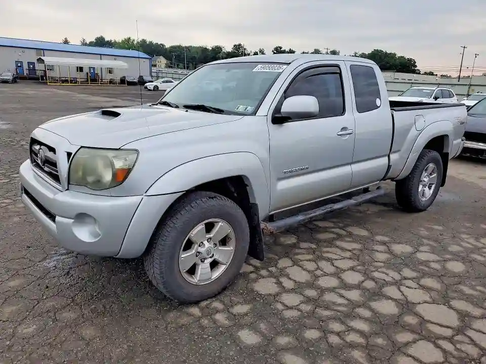 5TETU4GN1AZ676744 2010 TOYOTA TACOMA-0