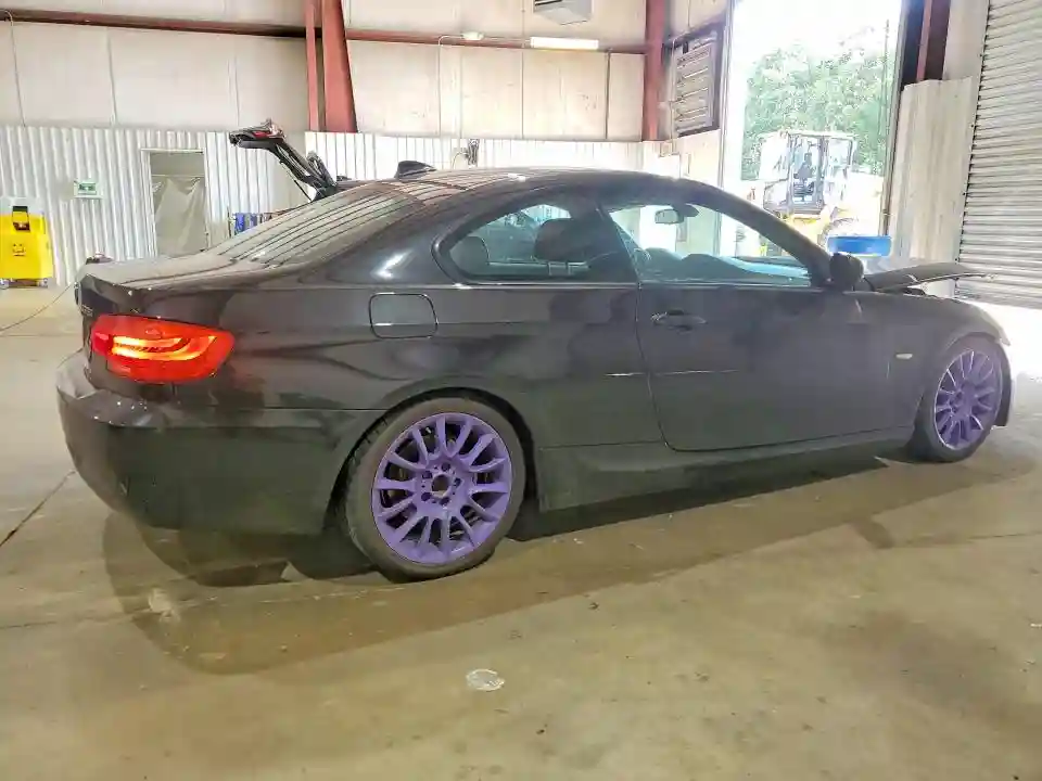 WBAKE5C58CJ106111 2012 BMW 3 SERIES-2
