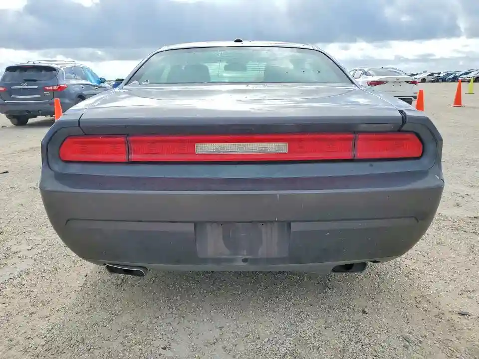 2C3CDYAG7DH700437 2013 DODGE CHALLENGER-5