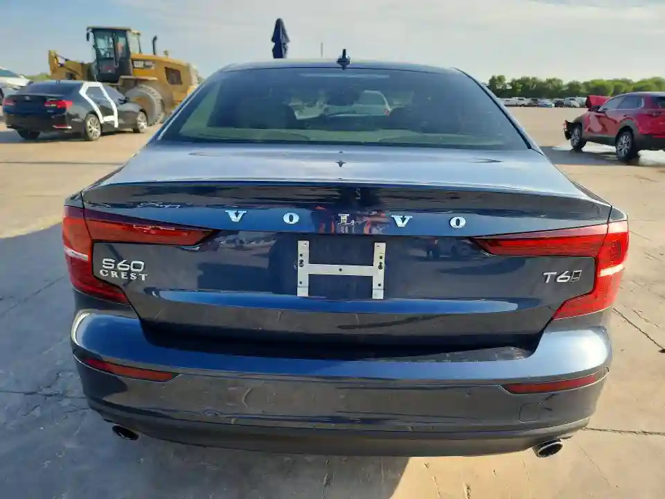 7JRA22TK1LG072801 2020 VOLVO S60-5