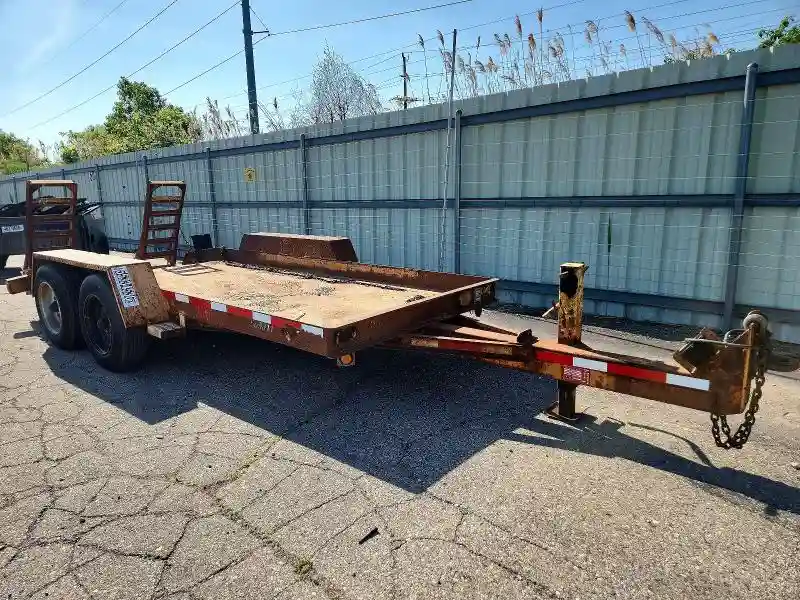 1BUD16208B1006220 2011 BUTLER CONSTRUCTI-0