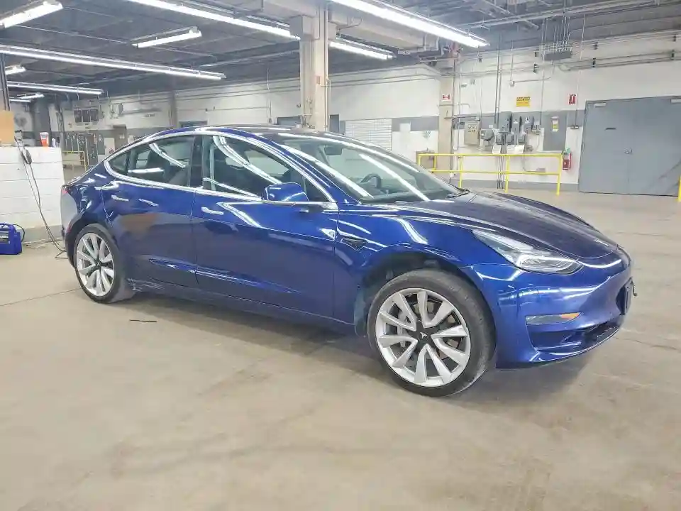 5YJ3E1EA0JF008155 2018 TESLA MODEL 3-3