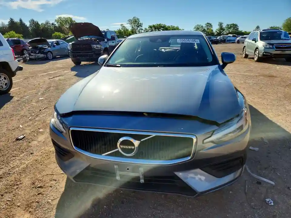 7JRA22TK0LG066732 2020 VOLVO S60-4