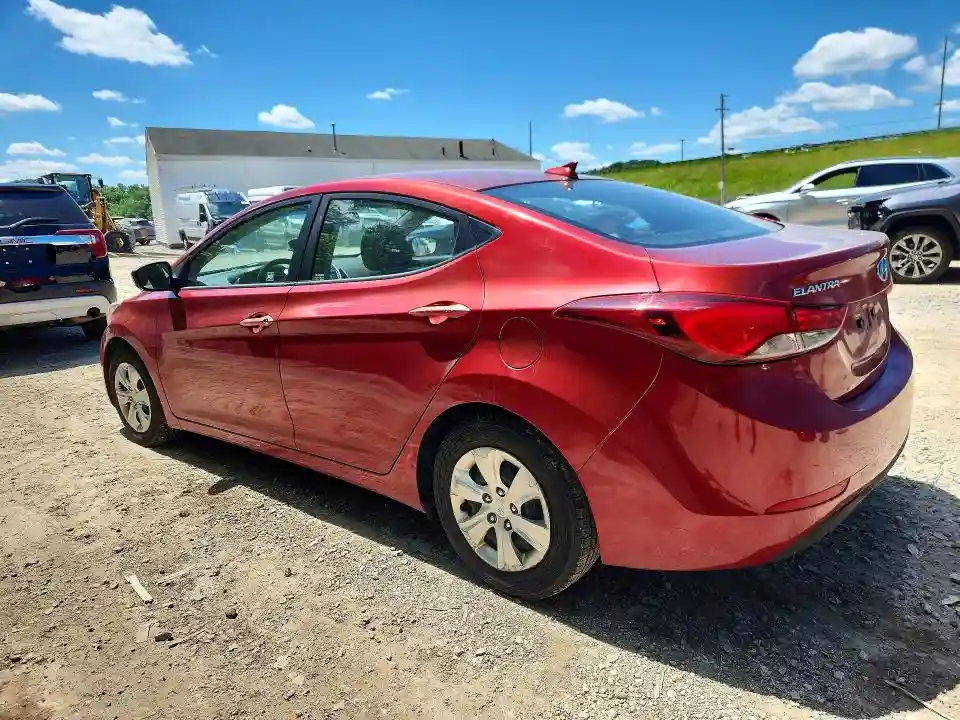 5NPDH4AE0GH757831 2016 HYUNDAI ELANTRA-1