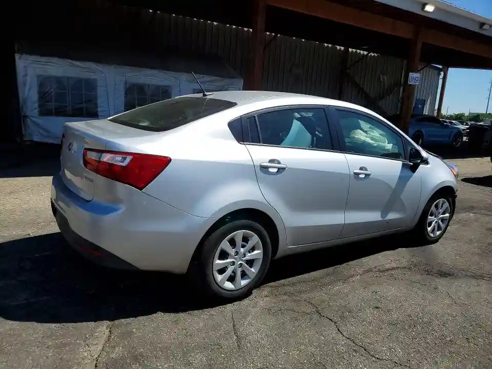 KNADN4A31C6086324 2012 KIA RIO-2