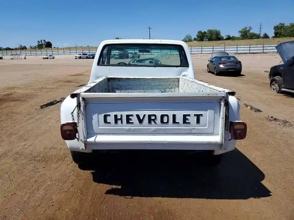 2GCCC14H8C1176684 1982 CHEVROLET C/K1500-5