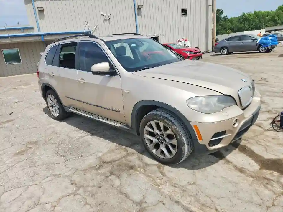 5UXZV4C51D0G55444 2013 BMW X5-3