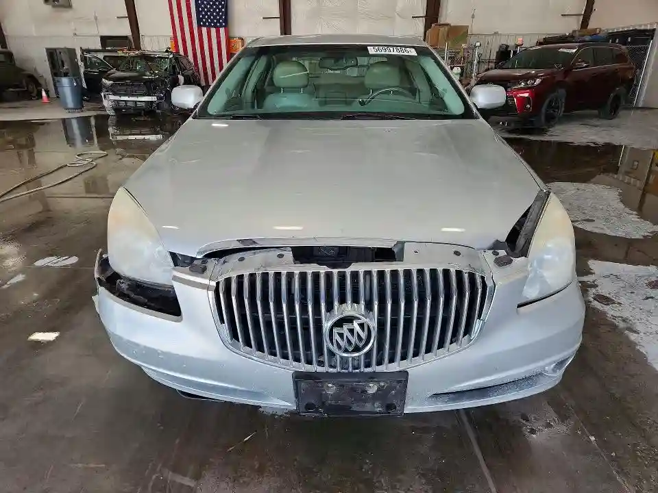 1G4HC5EM9BU121779 2011 BUICK LUCERNE-4