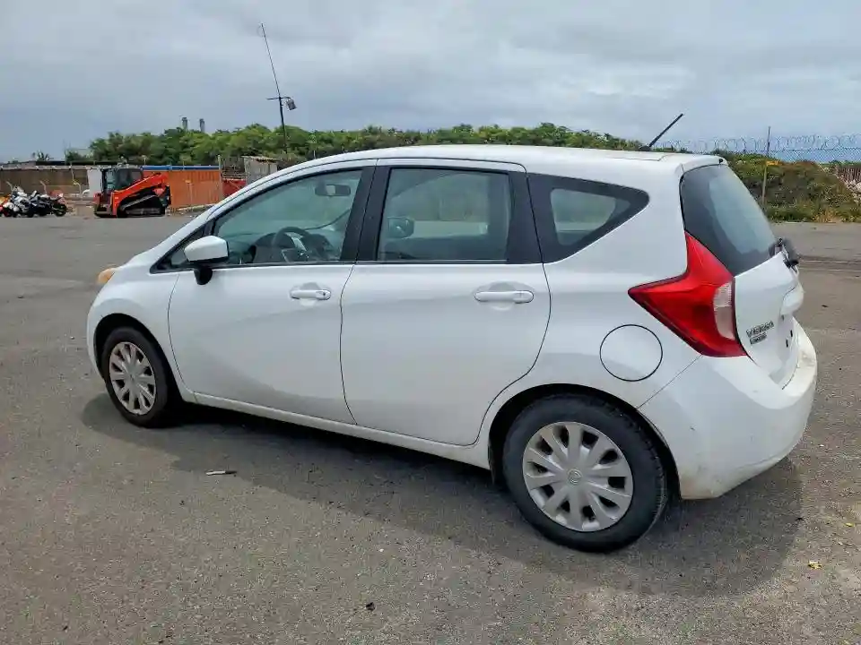 3N1CE2CP2FL427570 2015 NISSAN VERSA-1