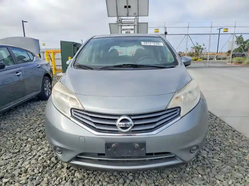 3N1CE2CP3FL421907 2015 NISSAN VERSA-4