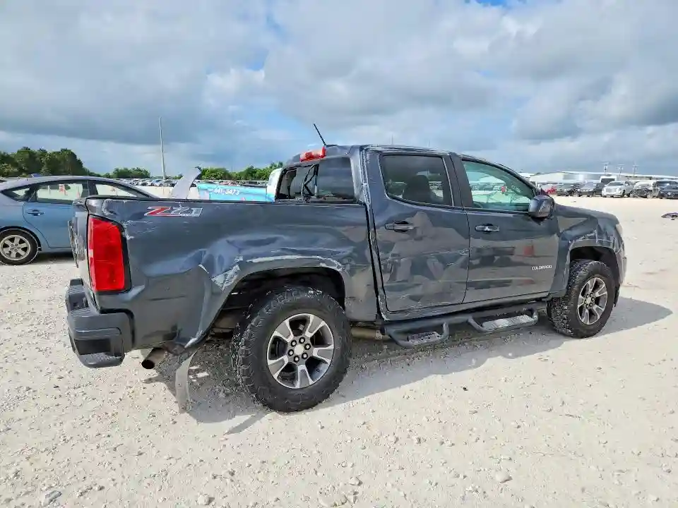 1GCGTDEN6H1213803 2017 CHEVROLET COLORADO-2