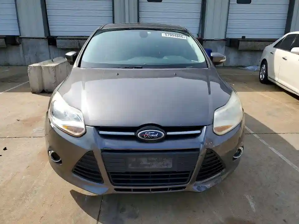 1FAHP3M26CL339060 2012 FORD FOCUS-4