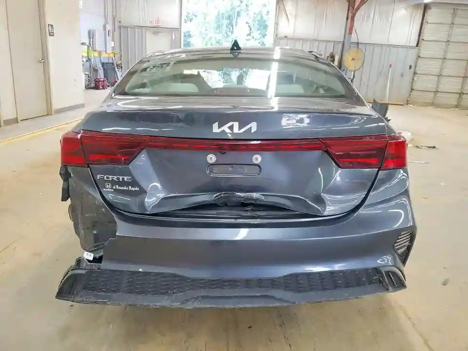 3KPF24ADXPE513612 2023 KIA FORTE-5