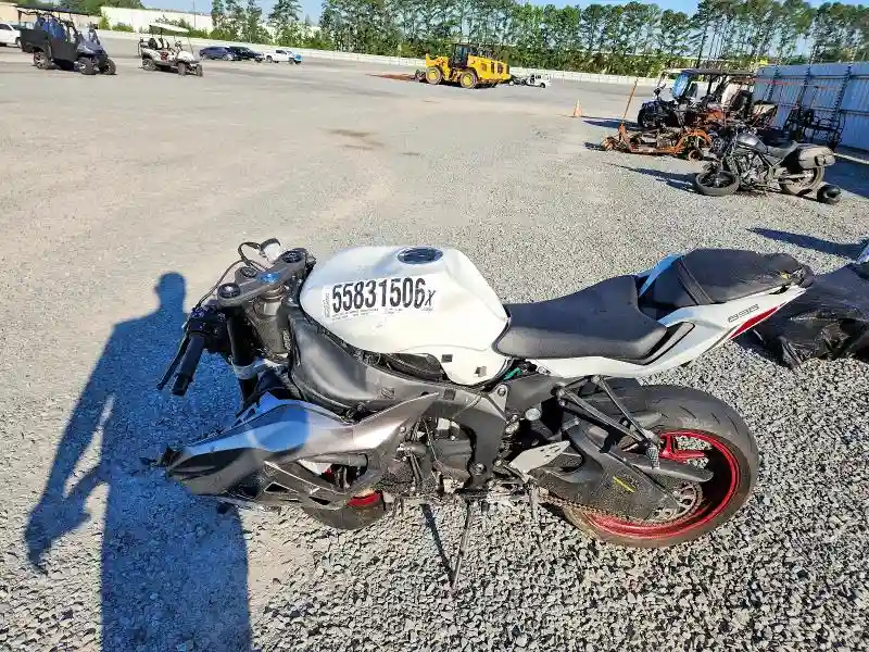 JKBZXJK17SA011434 2025 KAWASAKI ZX636 K-2