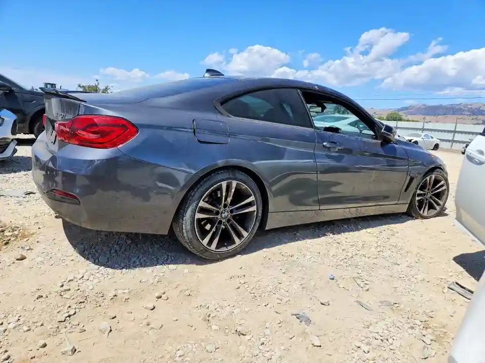 WBA4W3C56JAE99701 2018 BMW 4 SERIES-2