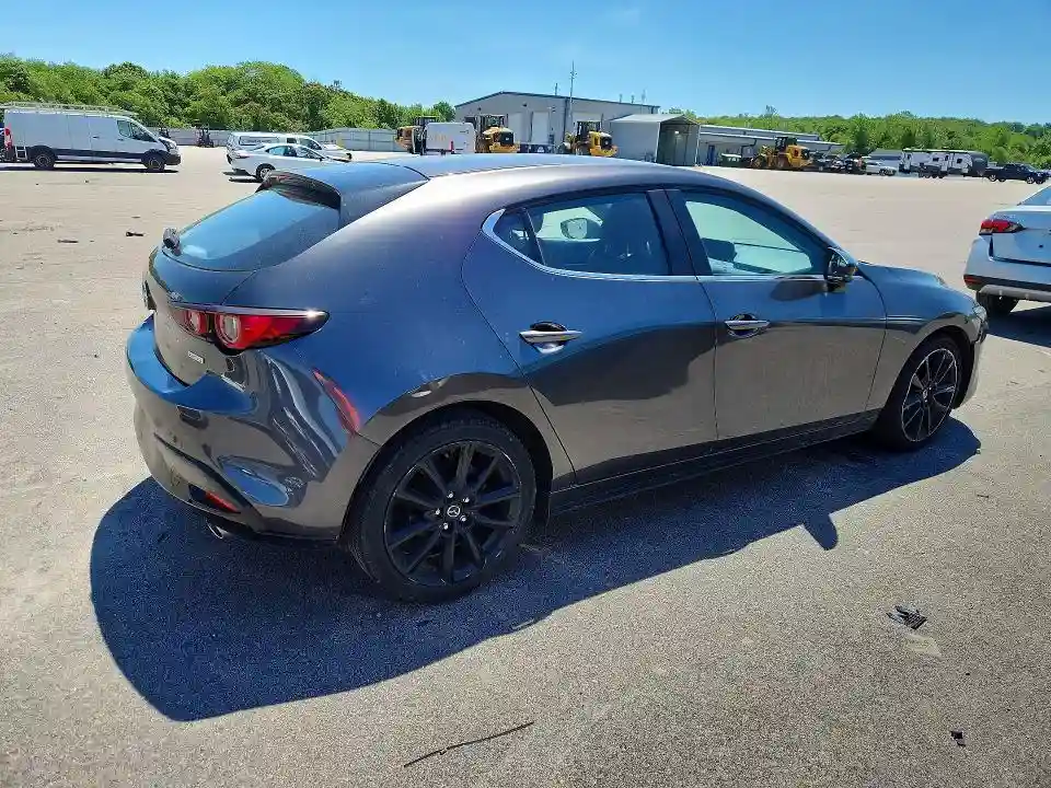 JM1BPAKM9R1713027 2024 MAZDA 3 SELECT S-2