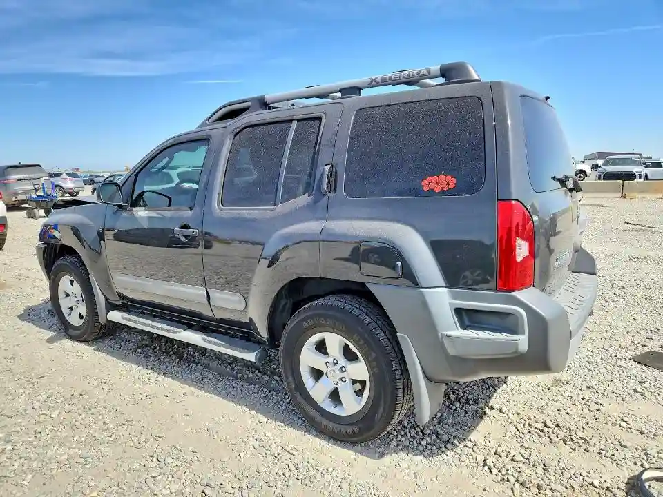5N1AN0NW4CC517657 2012 NISSAN XTERRA-1