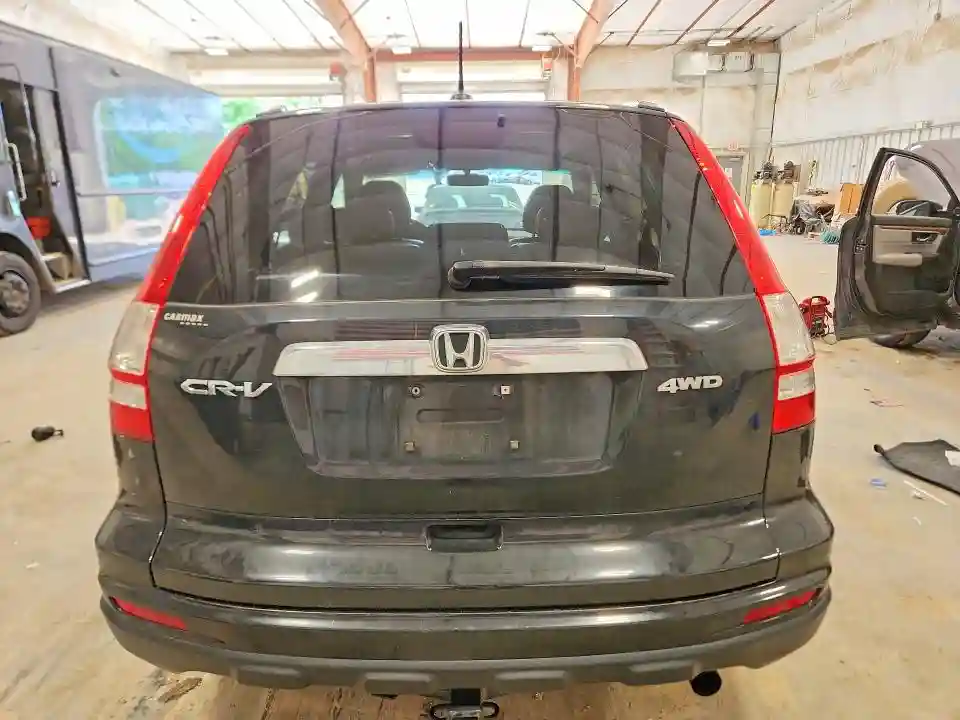 5J6RE4H76BL106403 2011 HONDA CRV-5