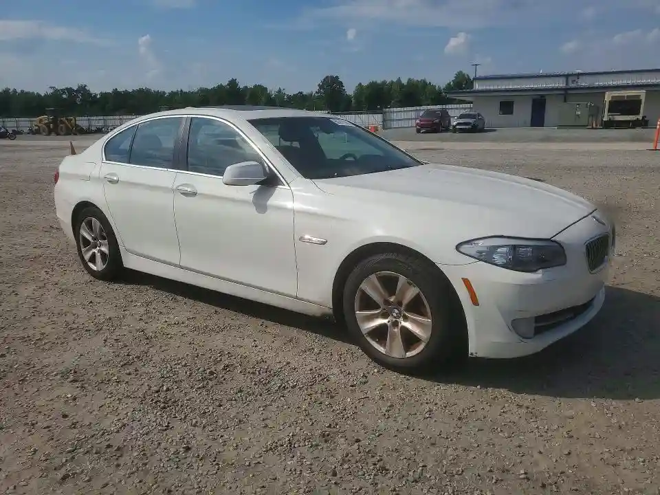 WBAXG5C51CDX03874 2012 BMW 5 SERIES-3