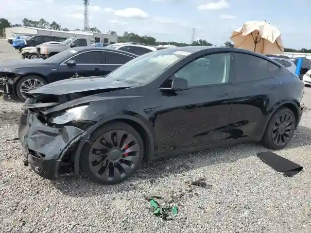 7SAYGDEF5NF312202 2022 TESLA MODEL Y-1