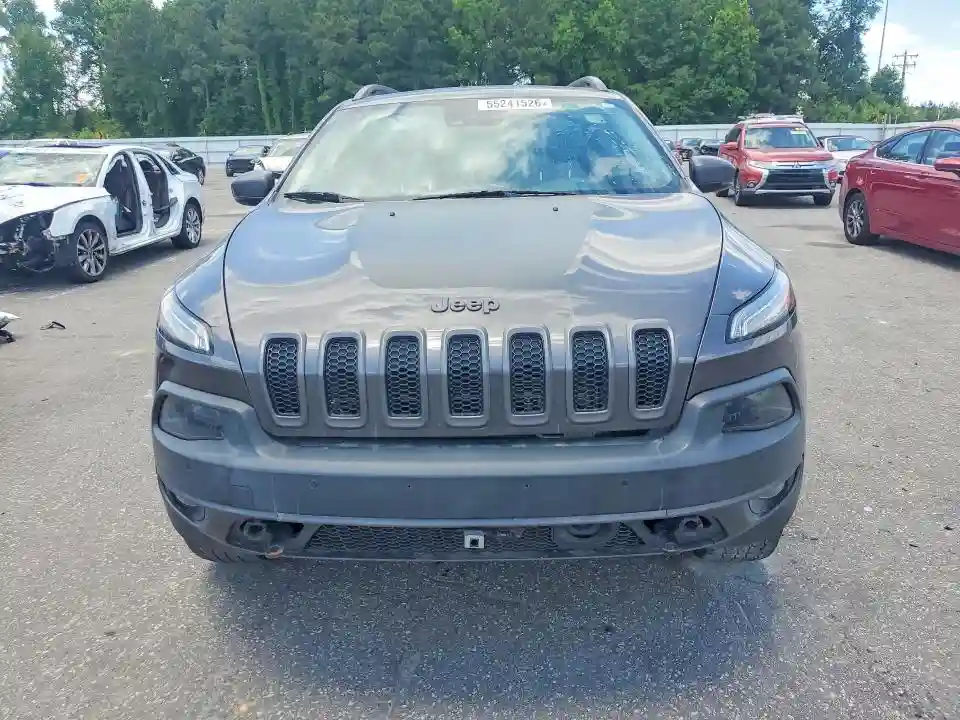 1C4PJMBX9JD610454 2018 JEEP CHEROKEE-4