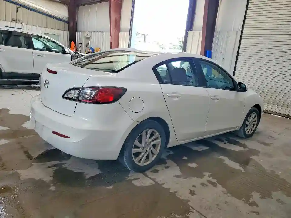 JM1BL1VG7C1510646 2012 MAZDA 3-2