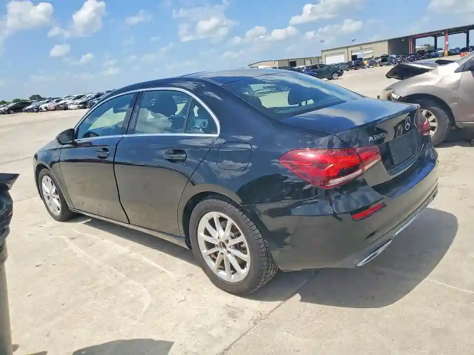 W1K3G4EB8LW044958 2020 MERCEDES-BENZ A-CLASS-1
