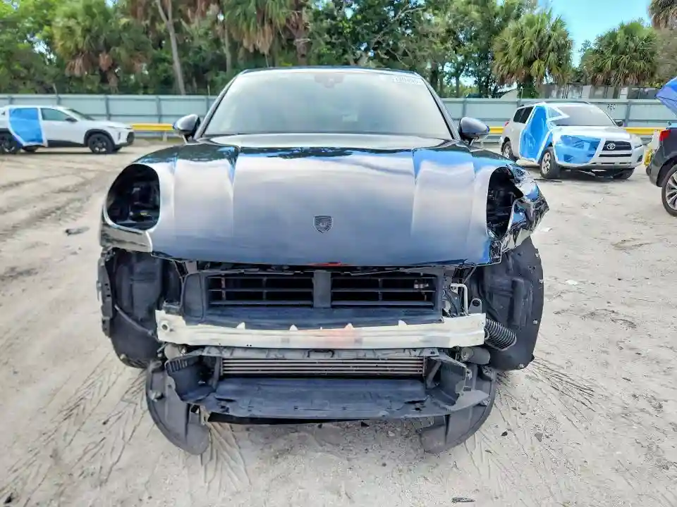 WP1AA2A53NLB03263 2022 PORSCHE MACAN-4