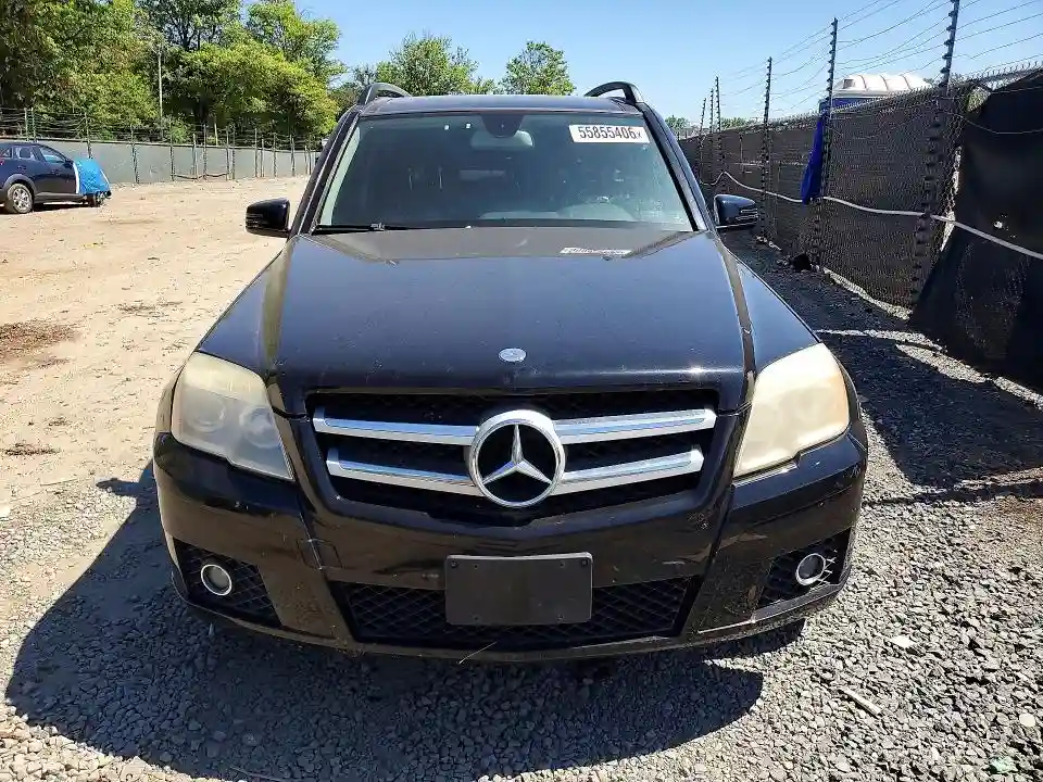 WDCGG8HB9AF404468 2010 MERCEDES-BENZ GLK-CLASS-4