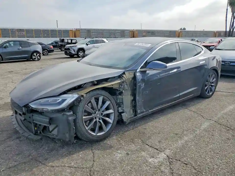 5YJSA1E24LF361632 2020 TESLA MODEL S-0