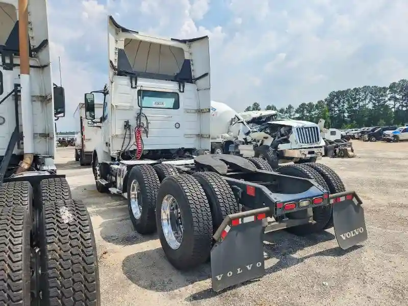 4V4WC9EH1KN219208 2019 VOLVO ALL OTHER-2