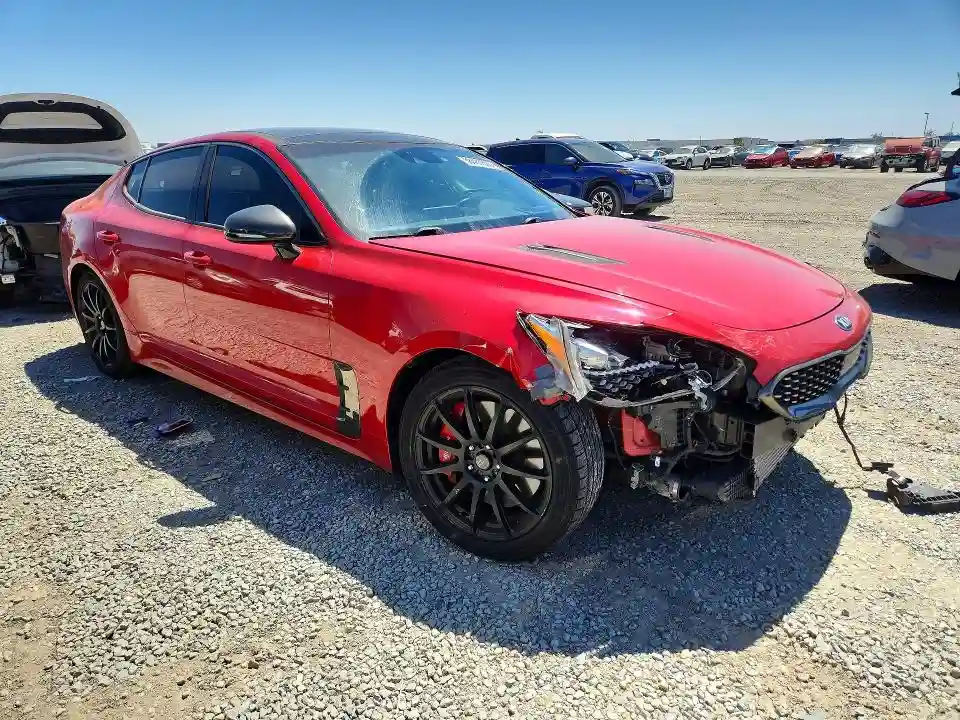 KNAE55LC3J6027618 2018 KIA STINGER-3