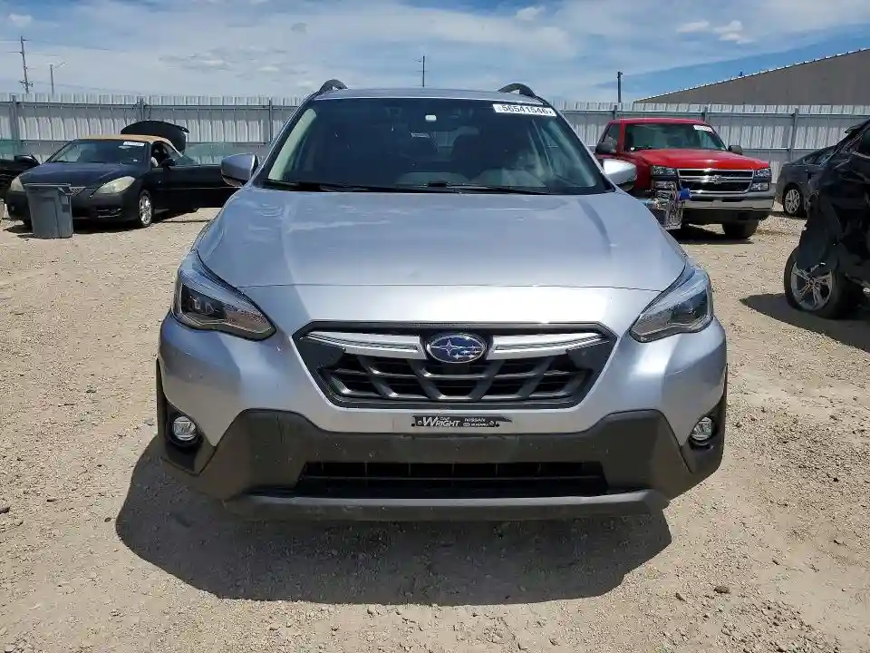 JF2GTHMC1N8233985 2022 SUBARU CROSSTREK-4