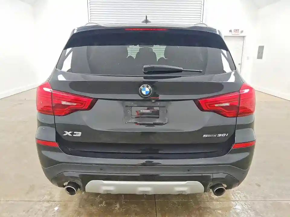 5UXTR7C55KLF31720 2019 BMW X3-5