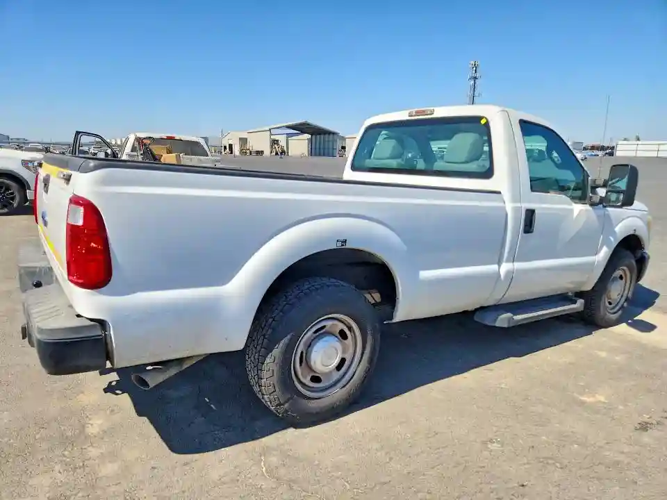 1FTBF2A62DEB81911 2013 FORD F250-2