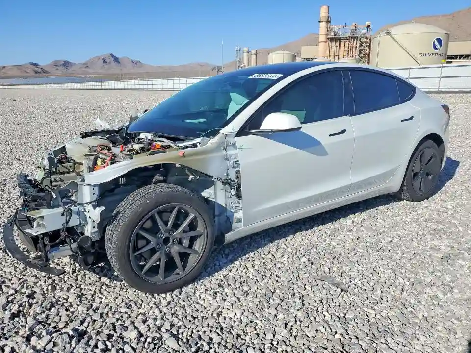 5YJ3E1EA7PF590070 2023 TESLA MODEL 3-0
