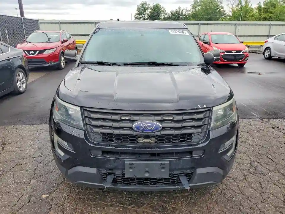1FM5K8AR1HGA79009 2017 FORD EXPLORER-4