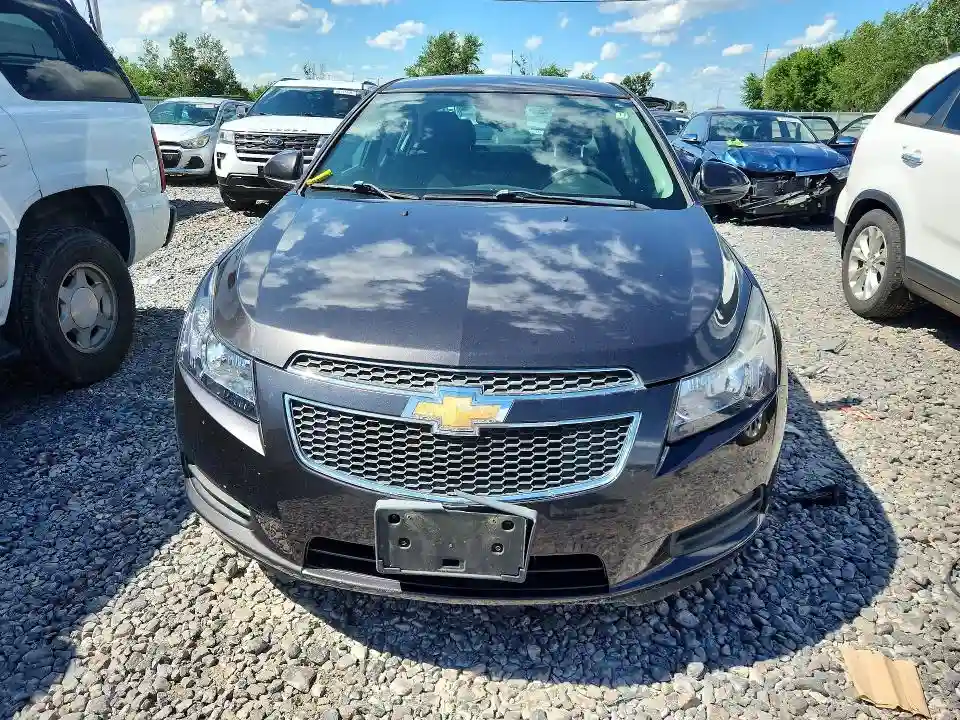 1G1PC5SB0E7357073 2014 CHEVROLET CRUZE-4