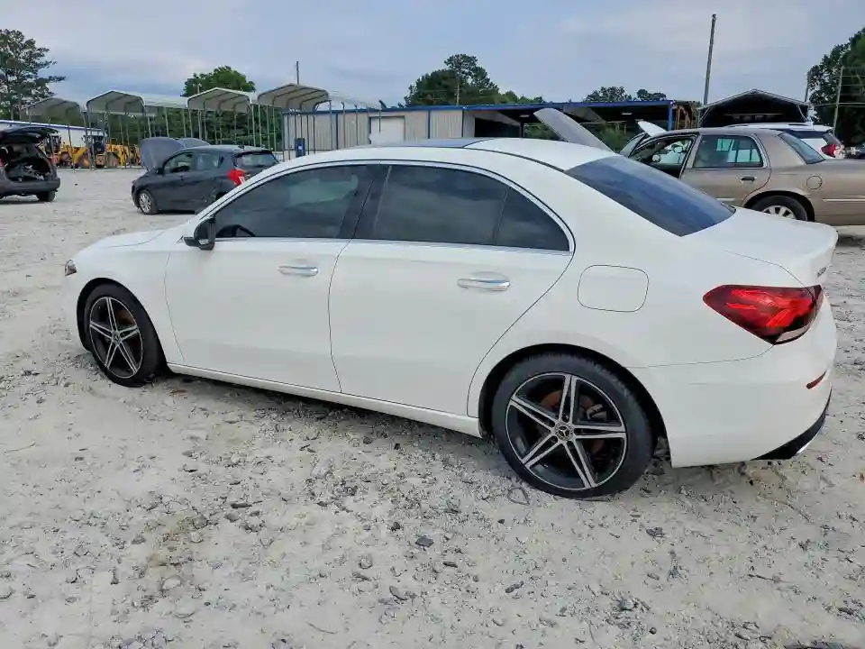 WDD3G4EB4KW035429 2019 MERCEDES-BENZ A-CLASS-1